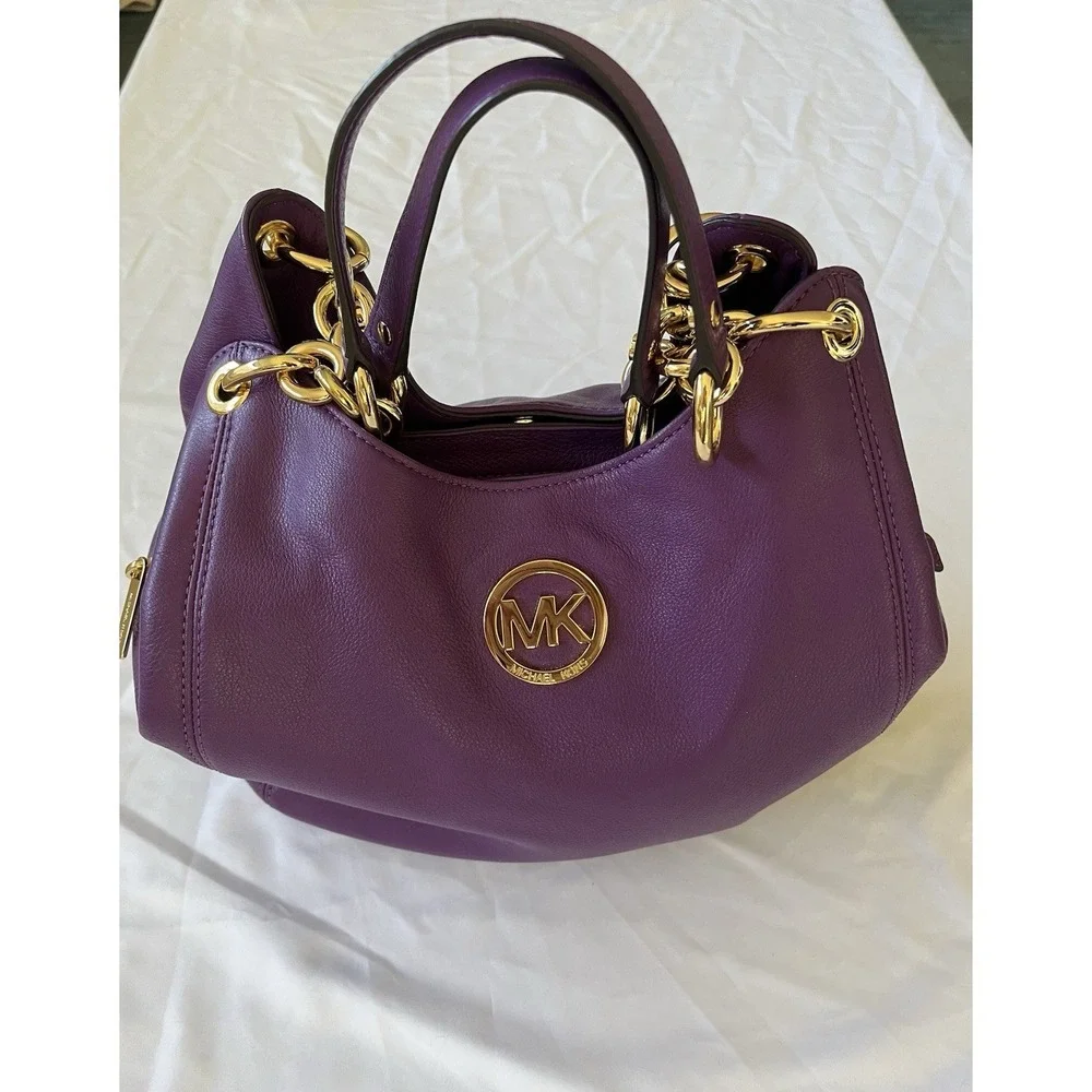 Michael Kors Fulton Hobo Shoulder Bag In Purple Pebbled Leather New w/o Tags